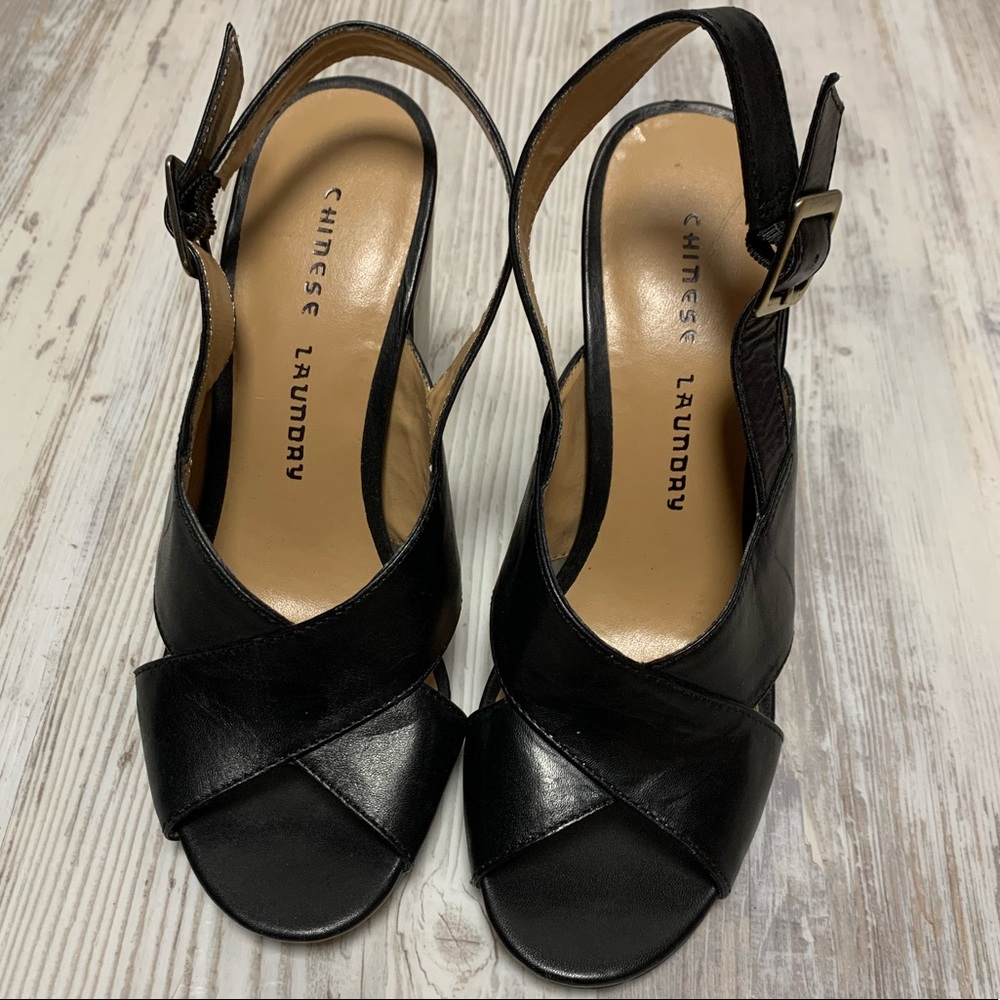 NEW Chinese Laundry Black Leather Sandals 7 - Picture 7 of 8